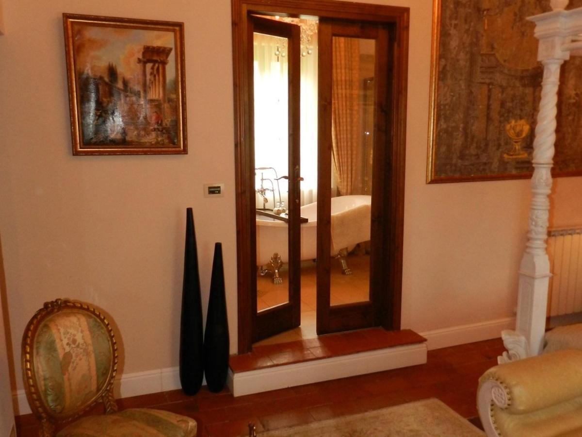 كاستيلنيوفو دي غارفانيانا Villa Bertagni الغرفة الصورة